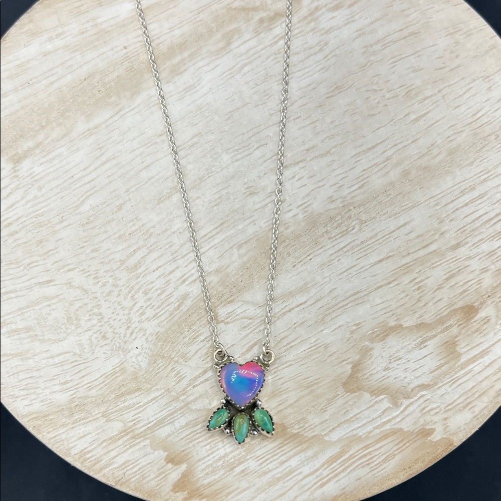 Sterling Silver 925 Necklace with Iridescent Pendant